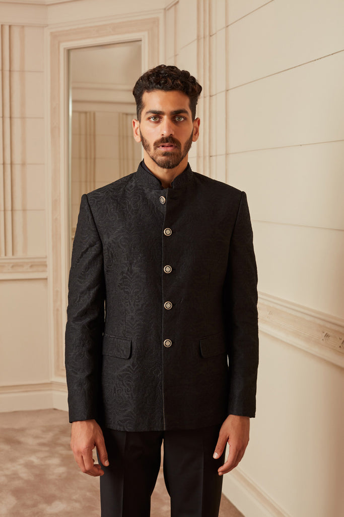 5 Ways to Style a Nehru Jacket for Your Wedding Functions | Nihal Fashions  Blog